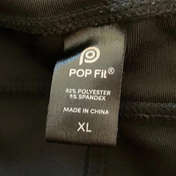 POP Fit Black Leggings - Picture 3 of 3